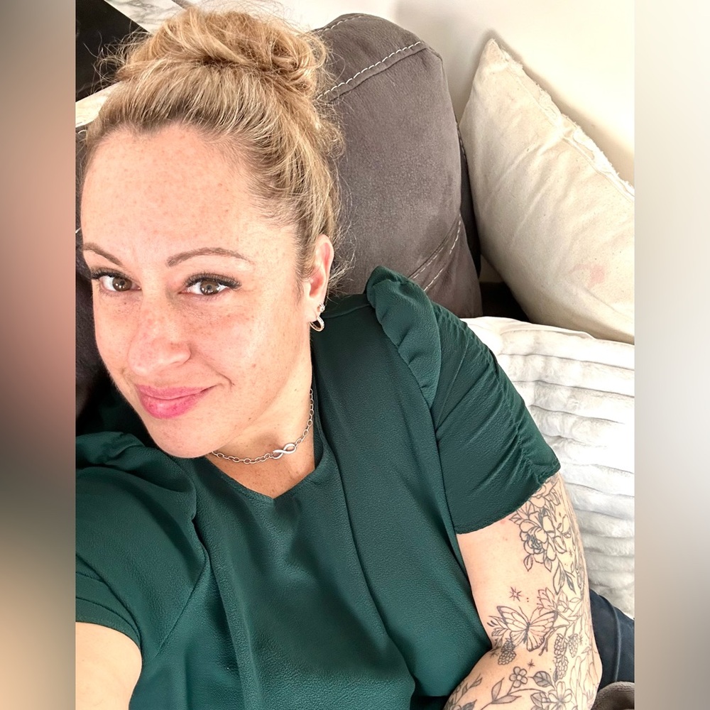 Meet your Posher, Myriam